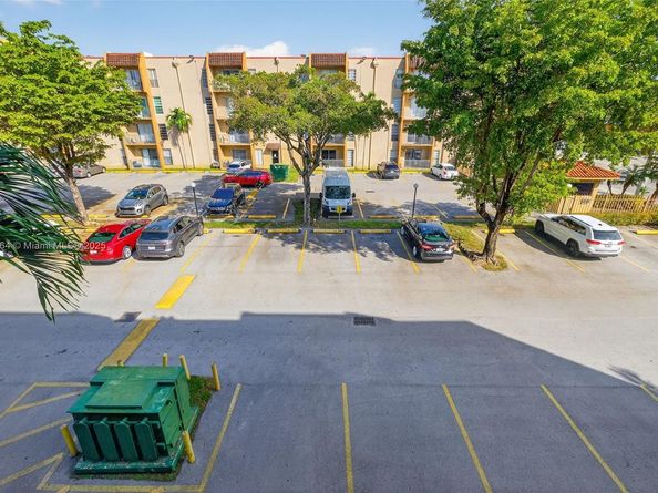 4841 NW 7th St 3094, Miami FL 33126