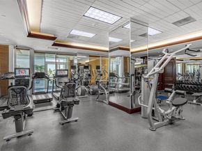 20201 E Country Club Dr 28082809, Aventura FL 33180