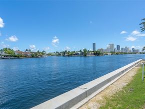 20201 E Country Club Dr 28082809, Aventura FL 33180