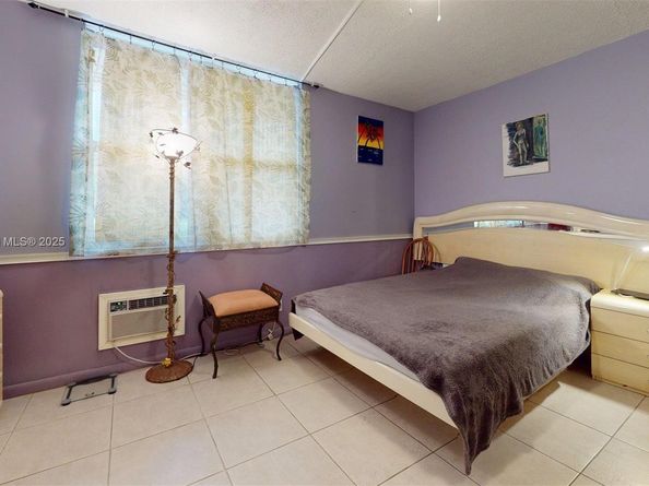 1936 S Ocean Dr 11D, Hallandale Beach FL 33009