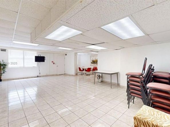 1936 S Ocean Dr 11D, Hallandale Beach FL 33009