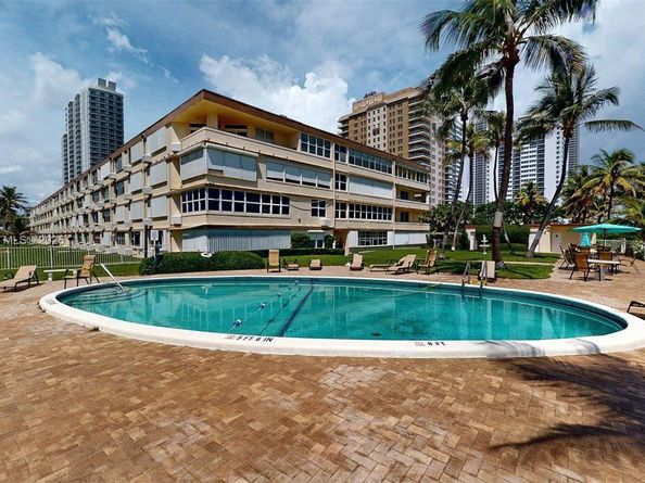 1936 S Ocean Dr 11D, Hallandale Beach FL 33009