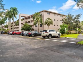 2004 Granada Dr O2, Coconut Creek FL 33066