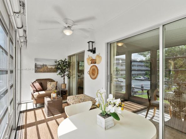 2004 Granada Dr O2, Coconut Creek FL 33066