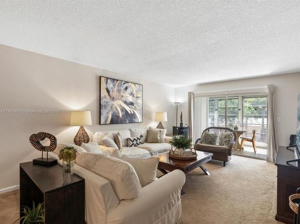 2004 Granada Dr O2, Coconut Creek FL 33066