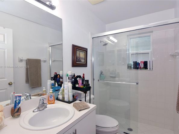 3591 NE 10th Dr, Homestead FL 33033