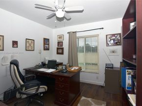 3591 NE 10th Dr, Homestead FL 33033