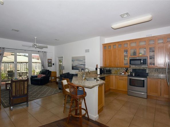 3591 NE 10th Dr, Homestead FL 33033