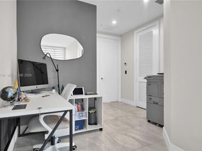 6611 NW 105th Ave, Doral FL 33178