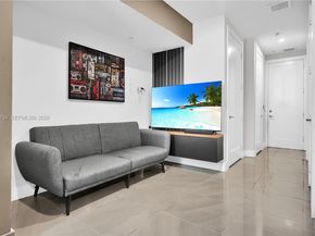 6611 NW 105th Ave, Doral FL 33178