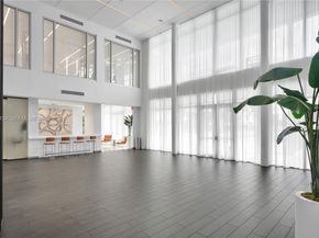 6611 NW 105th Ave, Doral FL 33178