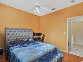 2441 E Aragon Blvd 5, Sunrise FL 33313