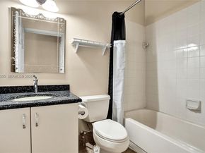 212 Citrus Trl, Boynton Beach FL 33436