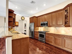 212 Citrus Trl, Boynton Beach FL 33436