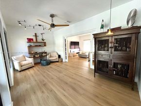 465 NE 52nd St, Miami FL 33137