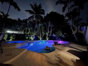 465 NE 52nd St, Miami FL 33137