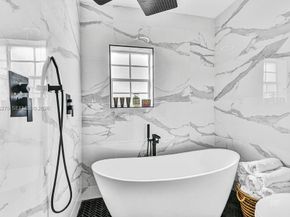 4722 SW 5th St, Miami FL 33134