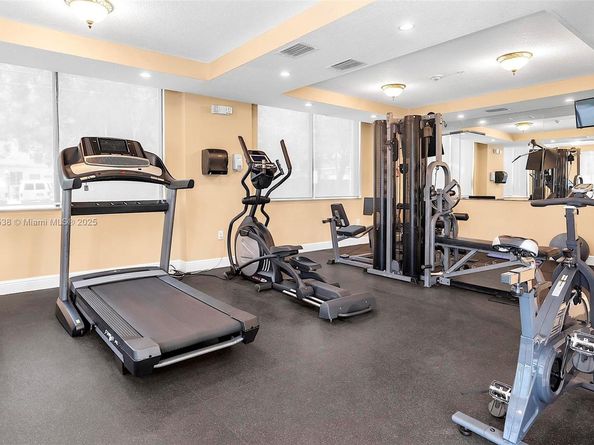 3590 Coral Way 906, Miami FL 33145