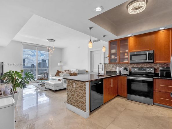 315 NE 3rd Ave 1804, Fort Lauderdale FL 33301