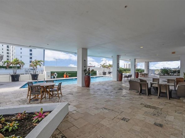 315 NE 3rd Ave 1804, Fort Lauderdale FL 33301