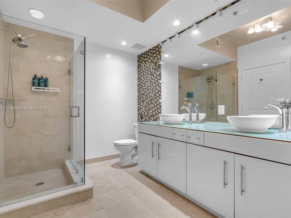 315 NE 3rd Ave 1804, Fort Lauderdale FL 33301