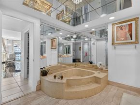 20281 E Country Club Dr 608, Aventura FL 33180
