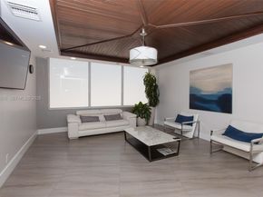 20281 E Country Club Dr 608, Aventura FL 33180