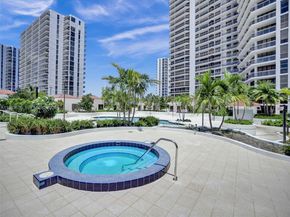 20281 E Country Club Dr 608, Aventura FL 33180