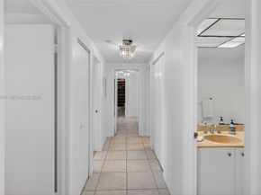 20281 E Country Club Dr 608, Aventura FL 33180