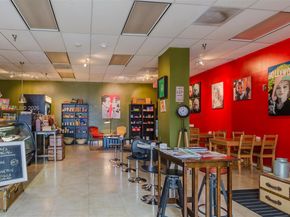 20281 E Country Club Dr 608, Aventura FL 33180