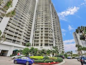 20281 E Country Club Dr 608, Aventura FL 33180
