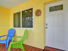 7804 SW 5th St, North Lauderdale FL 33068