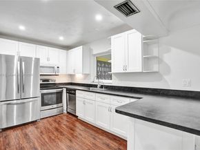 7804 SW 5th St, North Lauderdale FL 33068