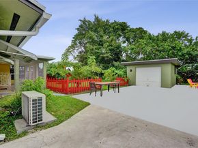 7804 SW 5th St, North Lauderdale FL 33068