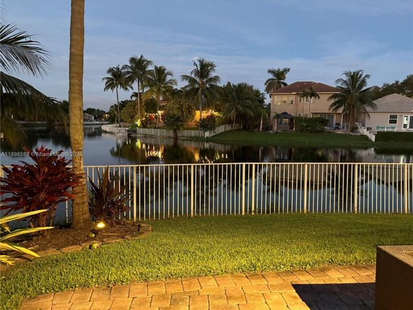 2929 SW 134th Ave, Miramar FL 33027