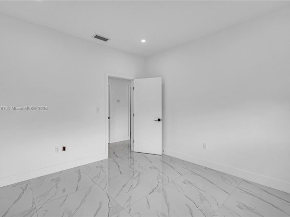 3051 SW 84th Ct, Miami FL 33155