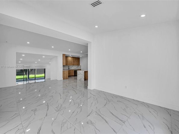 3051 SW 84th Ct, Miami FL 33155