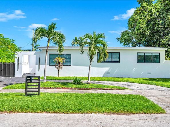 3051 SW 84th Ct, Miami FL 33155