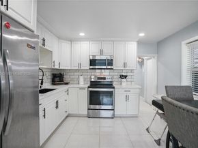 1803 SW 43rd Way, Fort Lauderdale FL 33317