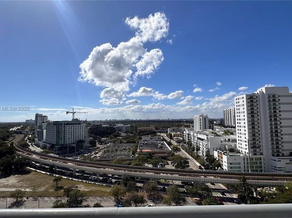 60 SW 13th St 1115, Miami FL 33130