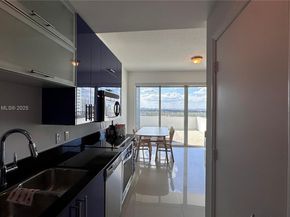 60 SW 13th St 1115, Miami FL 33130