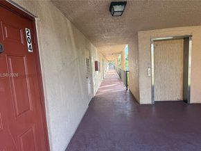 370 NW 76th Ave 204, Margate FL 33063