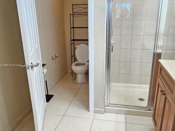 2014 Marsh Harbor Dr, Riviera Beach FL 33404