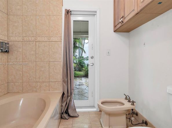4521 SW 146th Ct, Miami FL 33175