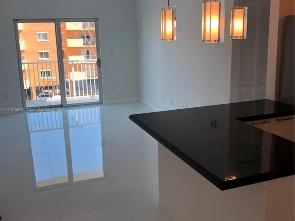 3755 NE 167th St 37, North Miami Beach FL 33160