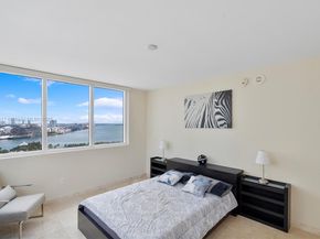 253 NE 2nd St 1803, Miami FL 33132