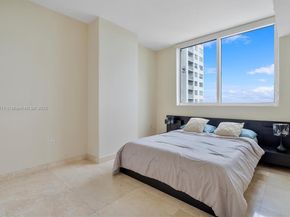 253 NE 2nd St 1803, Miami FL 33132