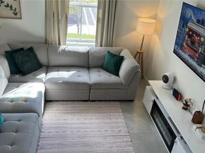 12092 NW 24th Pl, Miami FL 33167