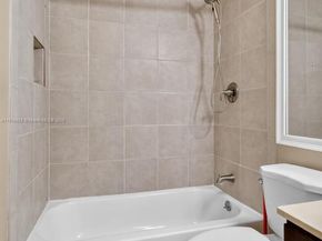 9407 SW 138th Pl 9407, Miami FL 33186