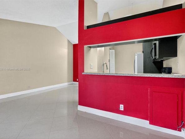 9407 SW 138th Pl 9407, Miami FL 33186